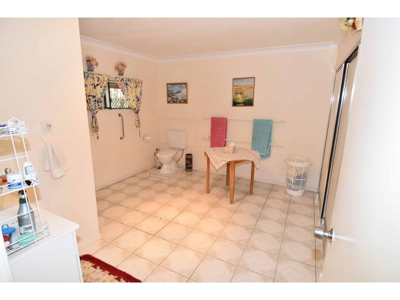 20 Davis Street, Charters Towers QLD 4820