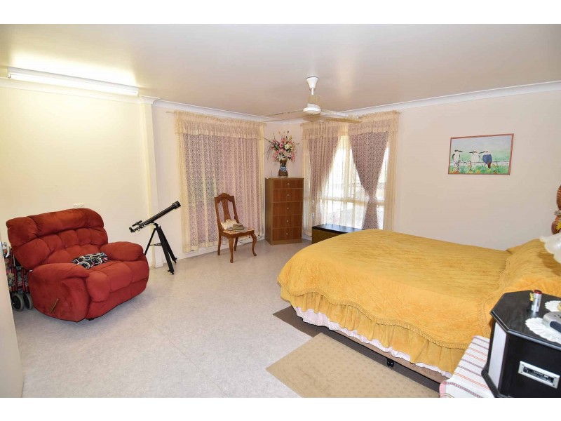 20 Davis Street, Charters Towers QLD 4820