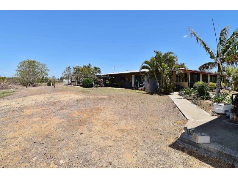 20 Davis Street, Charters Towers QLD 4820