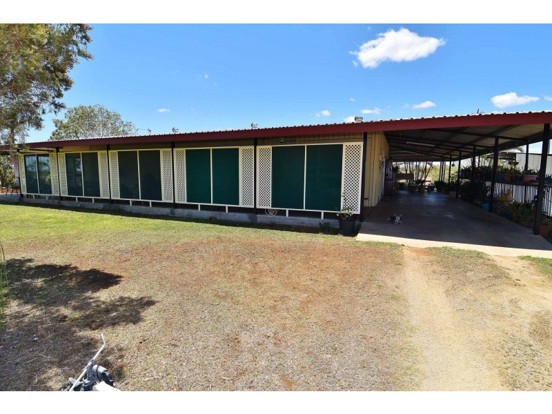 20 Davis Street, Charters Towers QLD 4820