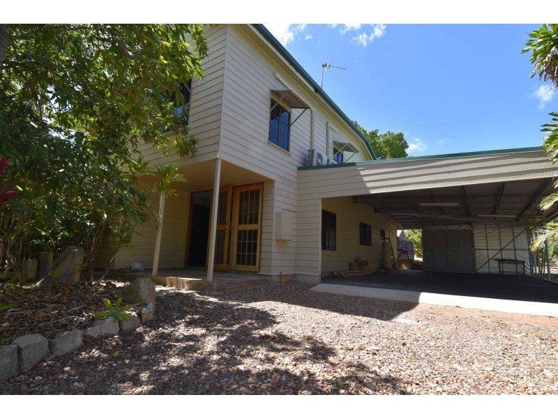16 Aplin Street, Charters Towers City QLD 4820