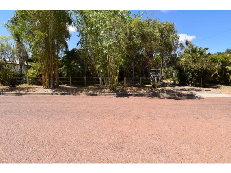 16 Aplin Street, Charters Towers City QLD 4820