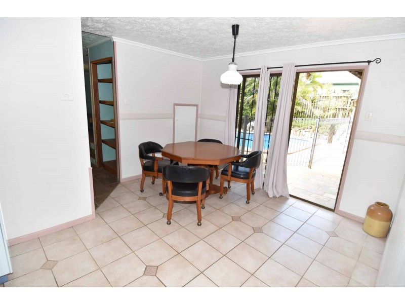 16 Aplin Street, Charters Towers City QLD 4820