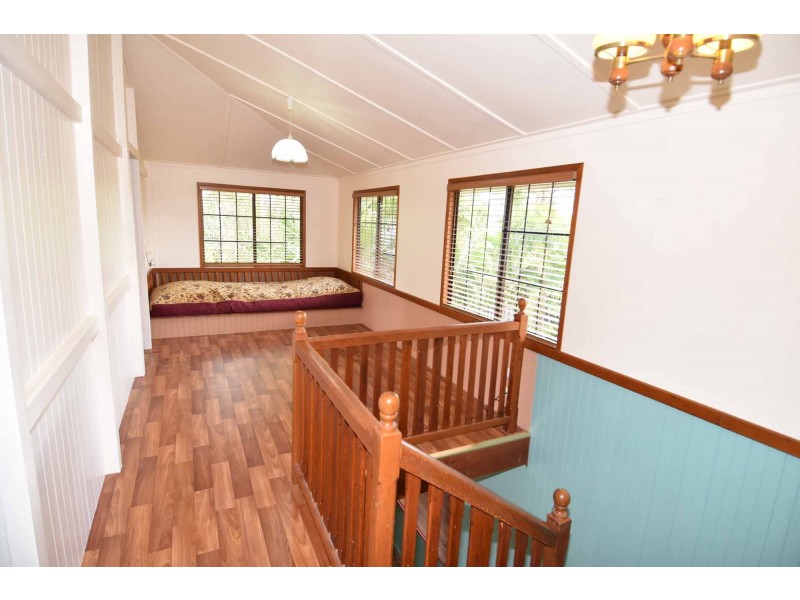 16 Aplin Street, Charters Towers City QLD 4820