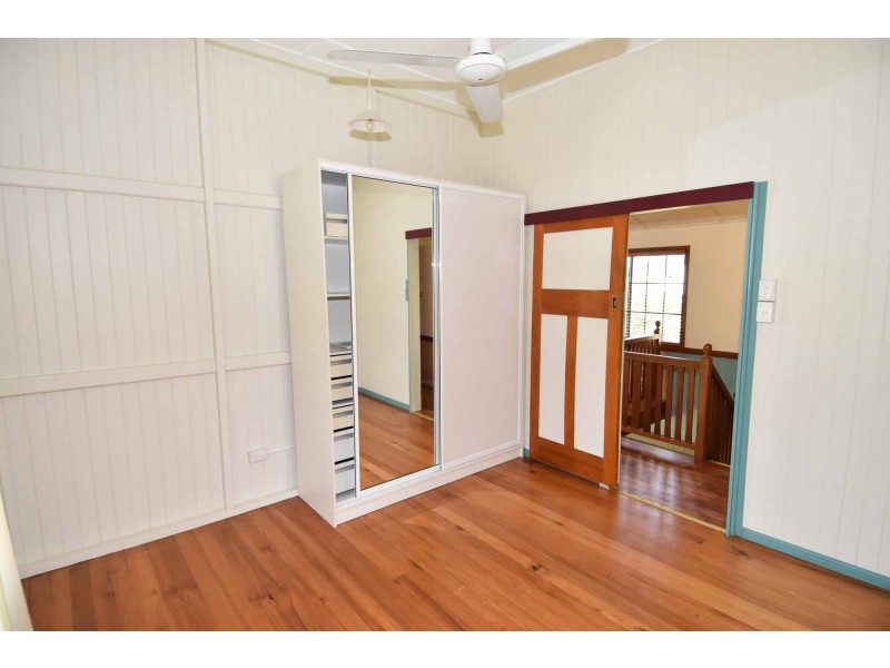 16 Aplin Street, Charters Towers City QLD 4820