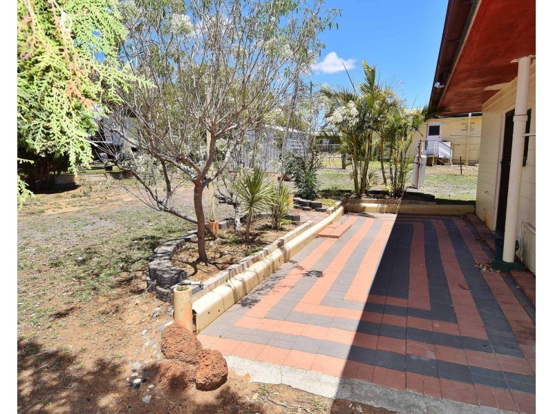 10 School Street, Charters Towers City QLD 4820