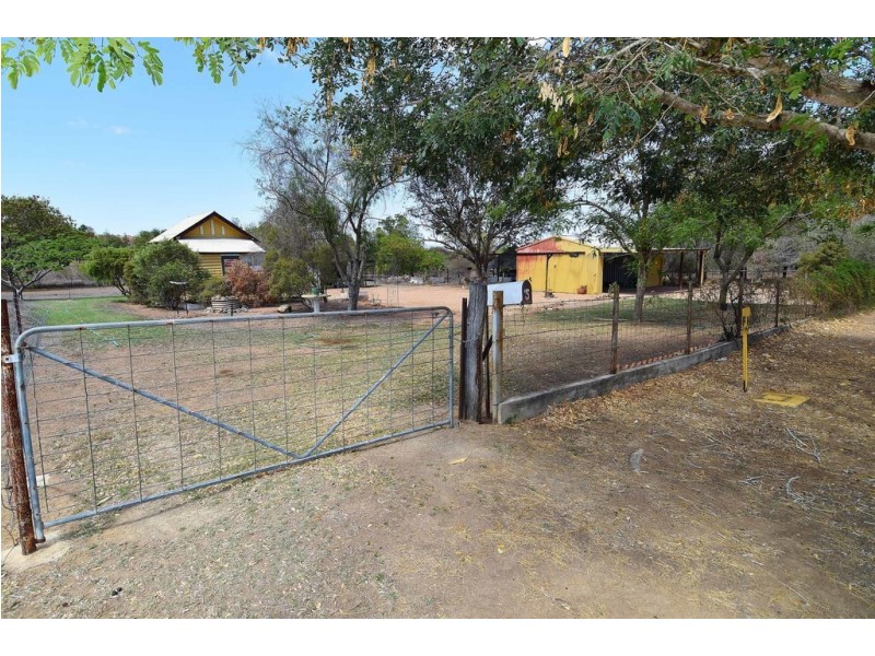 9 Wilson Street, Charters Towers QLD 4820