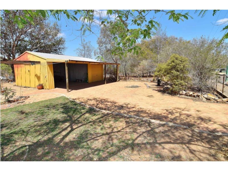 9 Wilson Street, Charters Towers QLD 4820