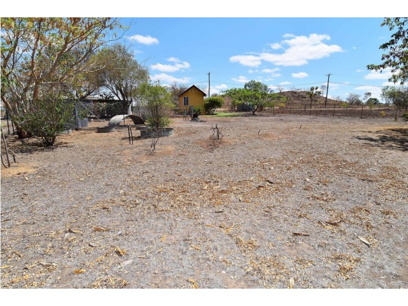 9 Wilson Street, Charters Towers QLD 4820