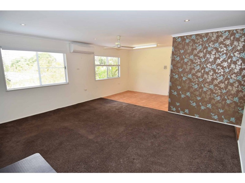 17 Oxford Street, Charters Towers QLD 4820