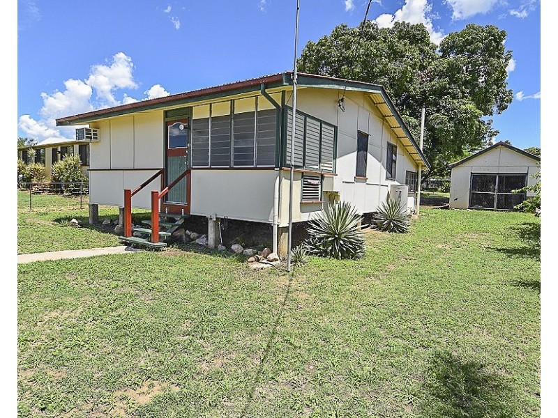 12 Mary Street, Charters Towers City QLD 4820