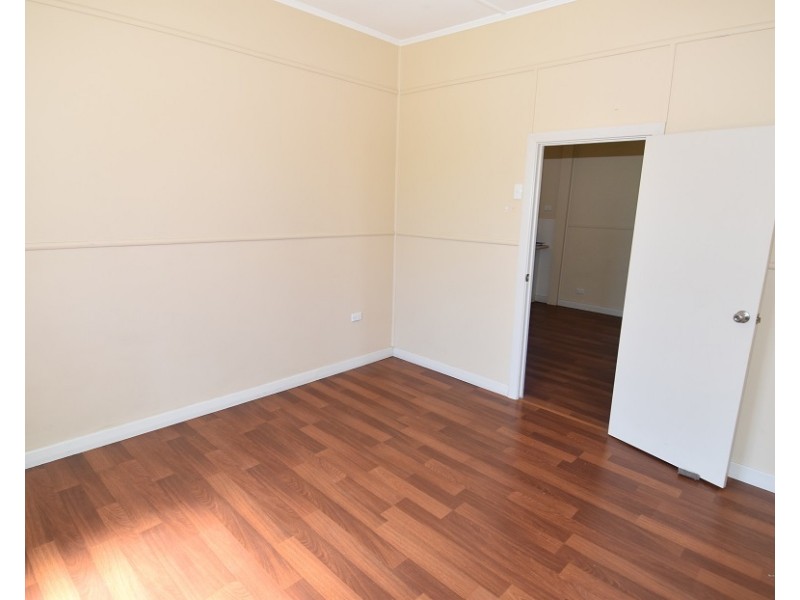 12 Mary Street, Charters Towers City QLD 4820