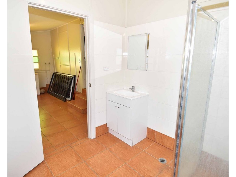 12 Mary Street, Charters Towers City QLD 4820