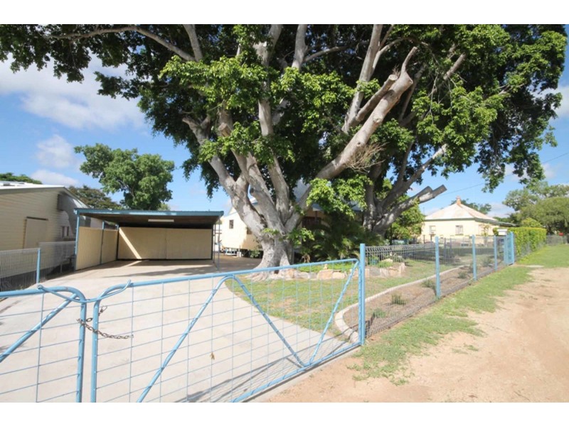 10 Armstrong Road, Queenton QLD 4820