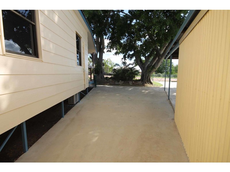 10 Armstrong Road, Queenton QLD 4820