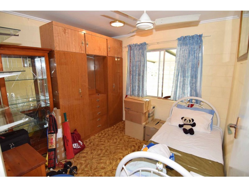 1 Hicks Street, Charters Towers QLD 4820