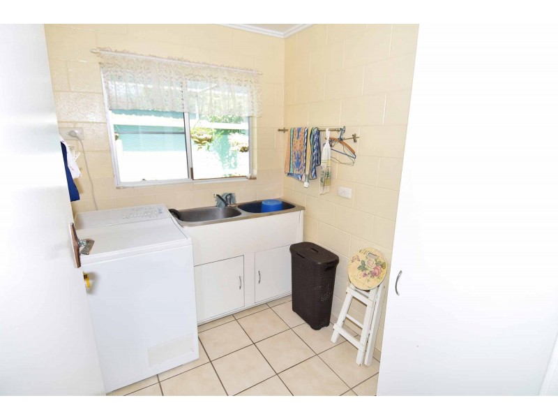 1 Hicks Street, Charters Towers QLD 4820