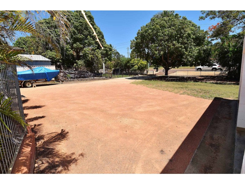 1 Hicks Street, Charters Towers QLD 4820