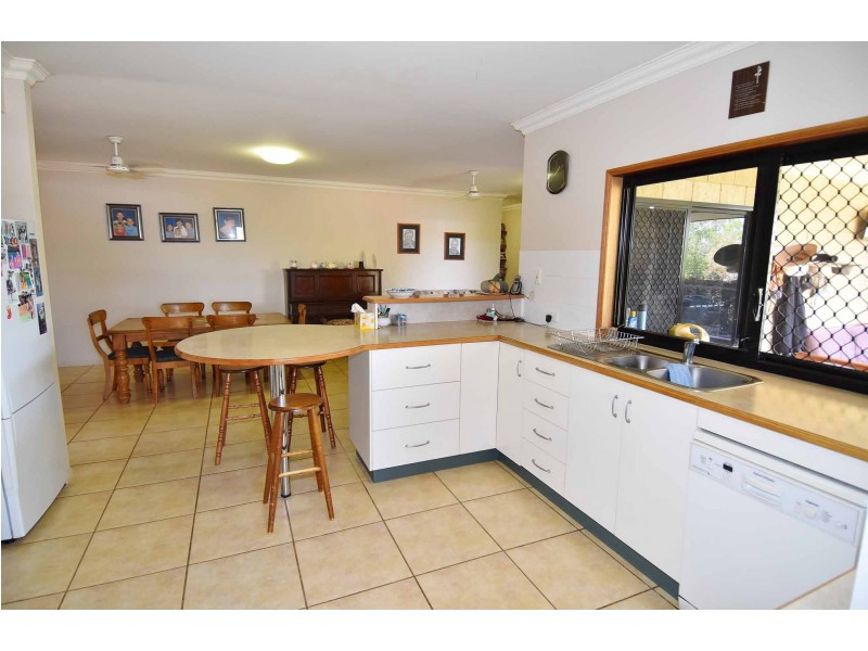 98 Nagle Street, Millchester QLD 4820