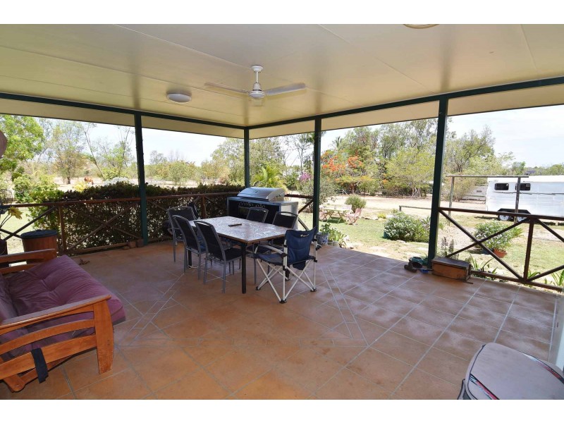 98 Nagle Street, Millchester QLD 4820