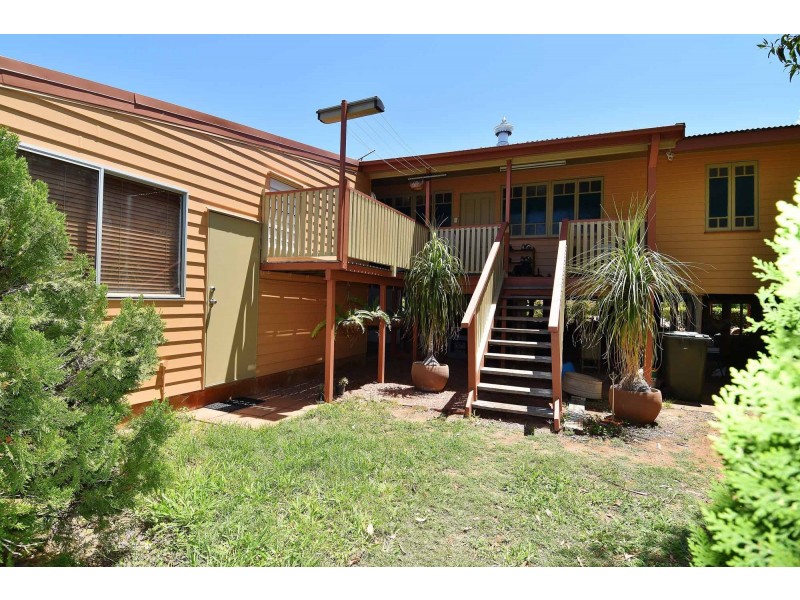 46 King Street, Charters Towers QLD 4820