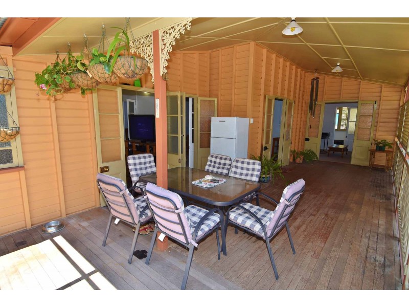 46 King Street, Charters Towers QLD 4820