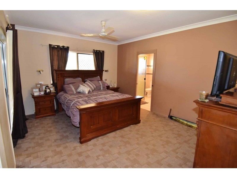 2 Ashglen Road, Charters Towers QLD 4820