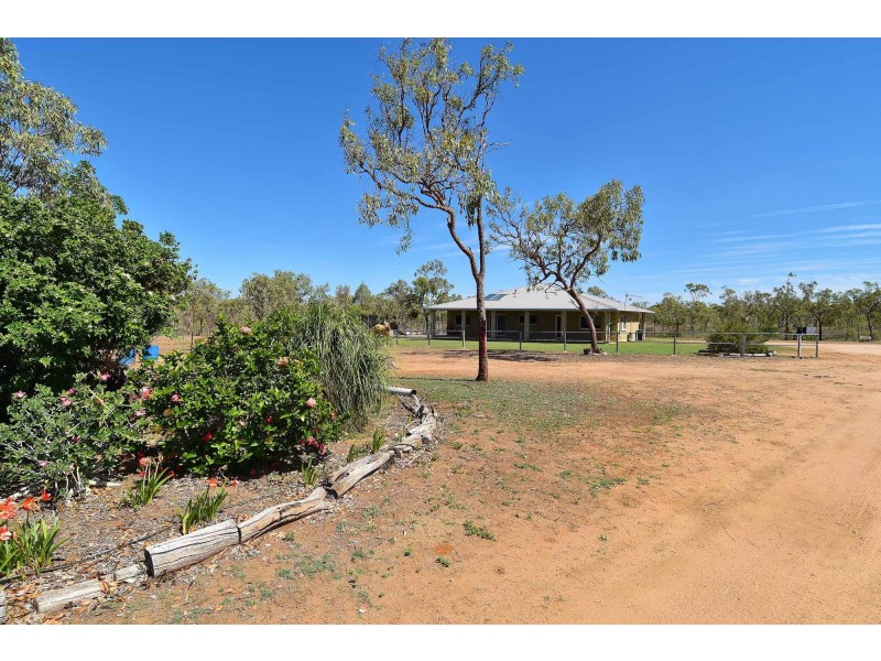 2 Ashglen Road, Charters Towers QLD 4820