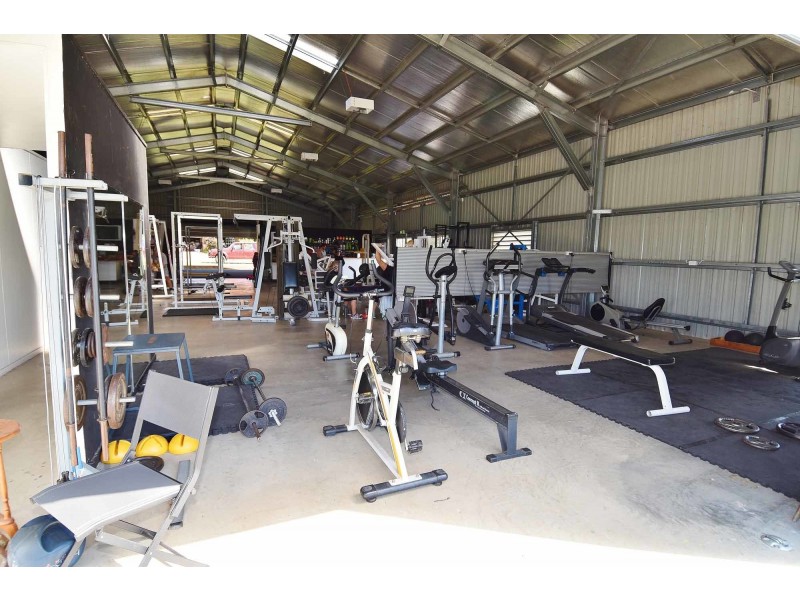 14 Boundary Street, Charters Towers QLD 4820
