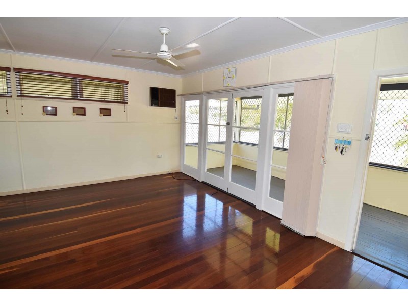 44 Hodgkinson Street, Charters Towers QLD 4820