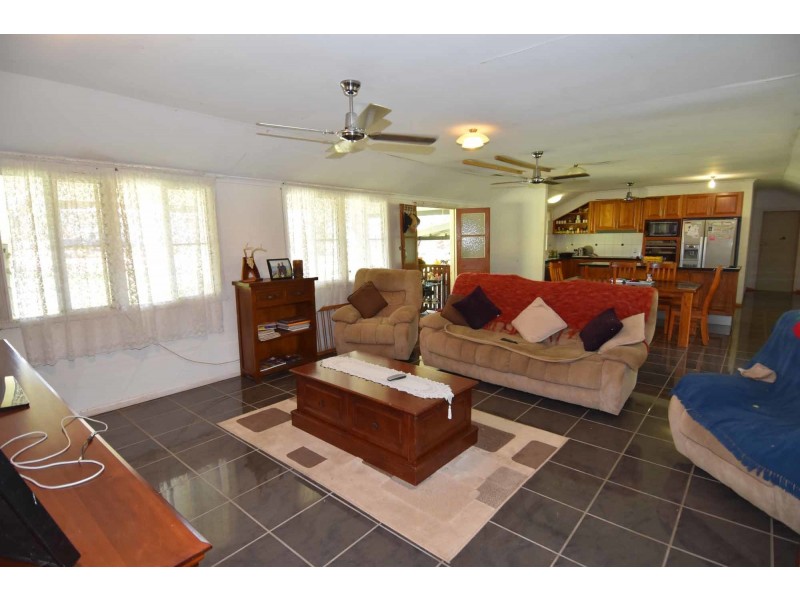 12323 Flinders Highway, Queenton QLD 4820