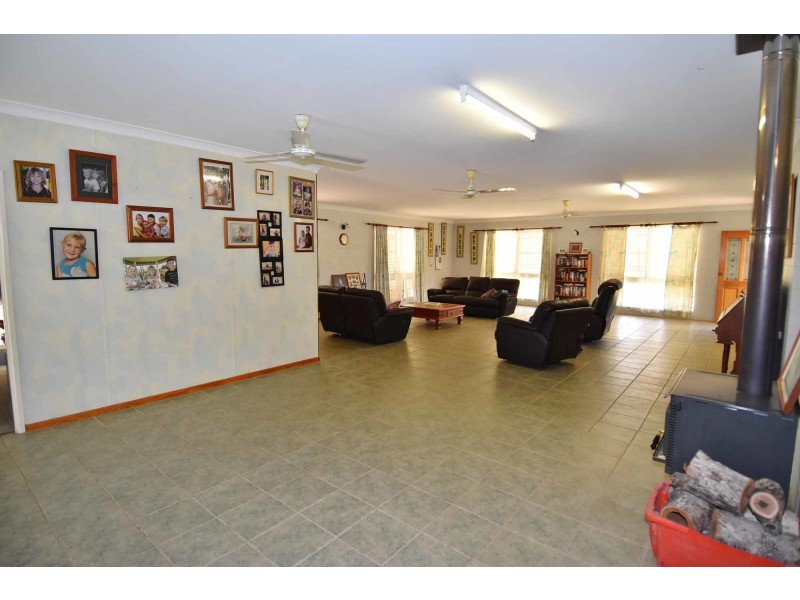 147 Sandy Creek Road, Charters Towers QLD 4820