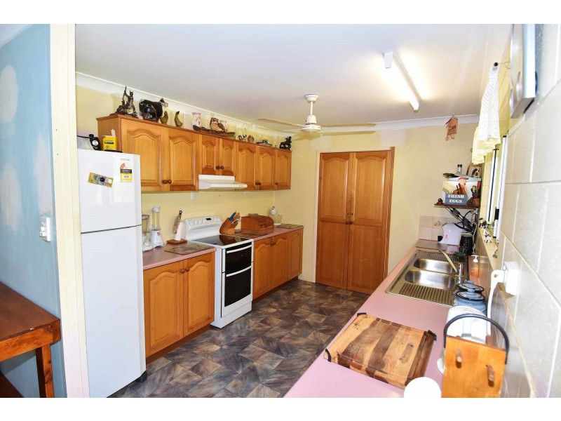 147 Sandy Creek Road, Charters Towers QLD 4820