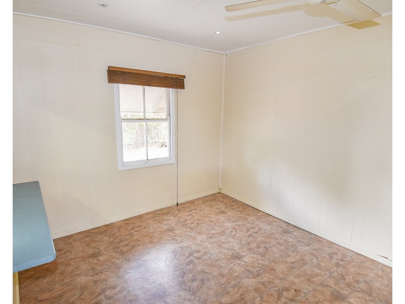 35 High Street, Charters Towers City QLD 4820
