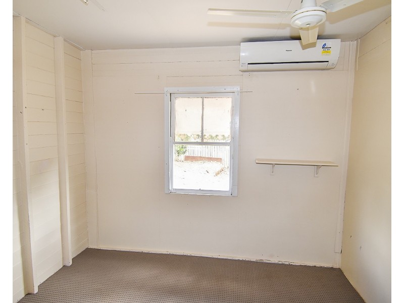 35 High Street, Charters Towers City QLD 4820