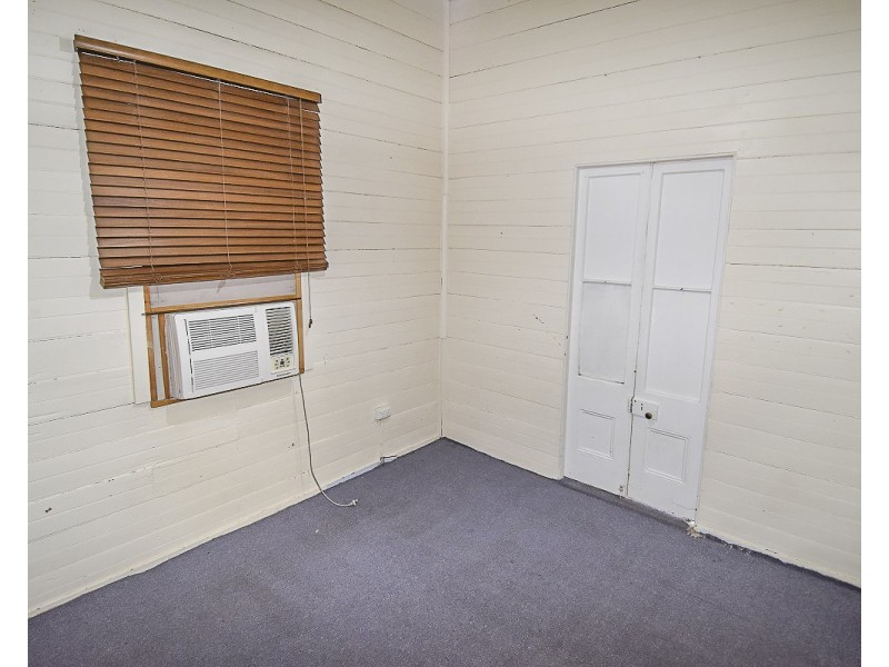 35 High Street, Charters Towers City QLD 4820
