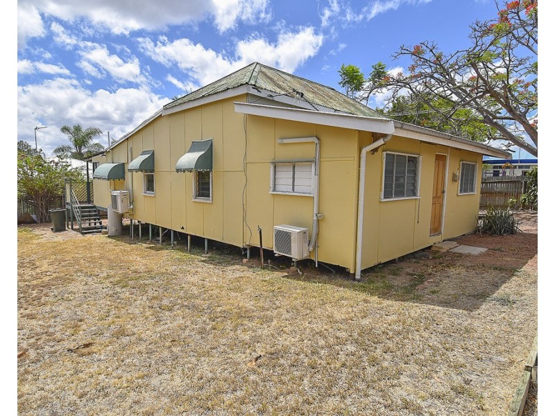 35 High Street, Charters Towers City QLD 4820