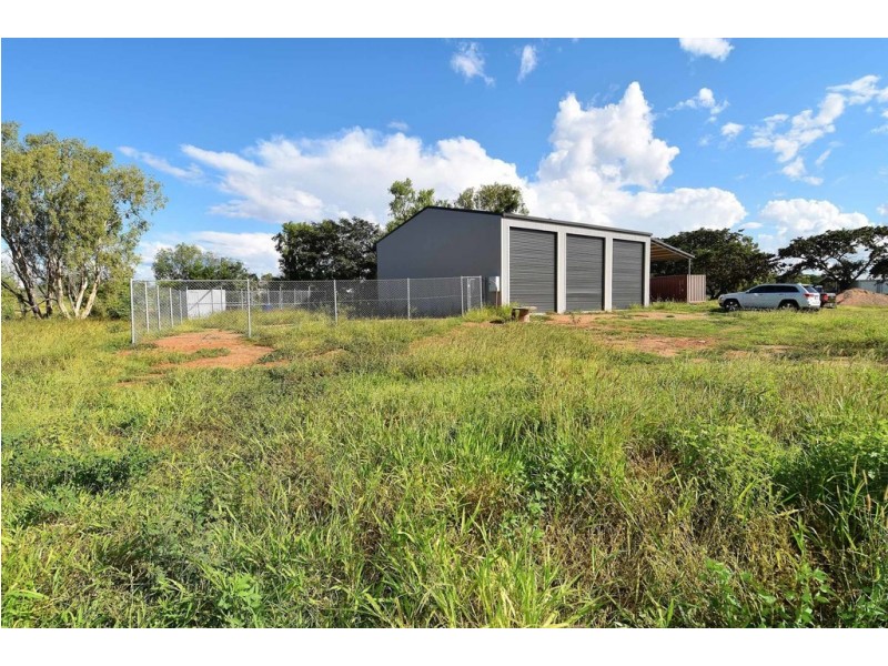 22 Golf Links Drive, Toll QLD 4820