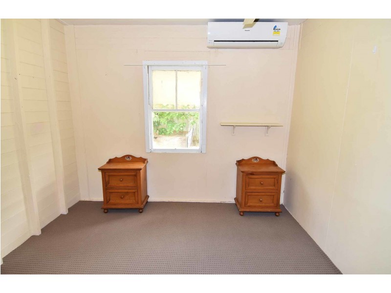 35 High Street, Charters Towers QLD 4820