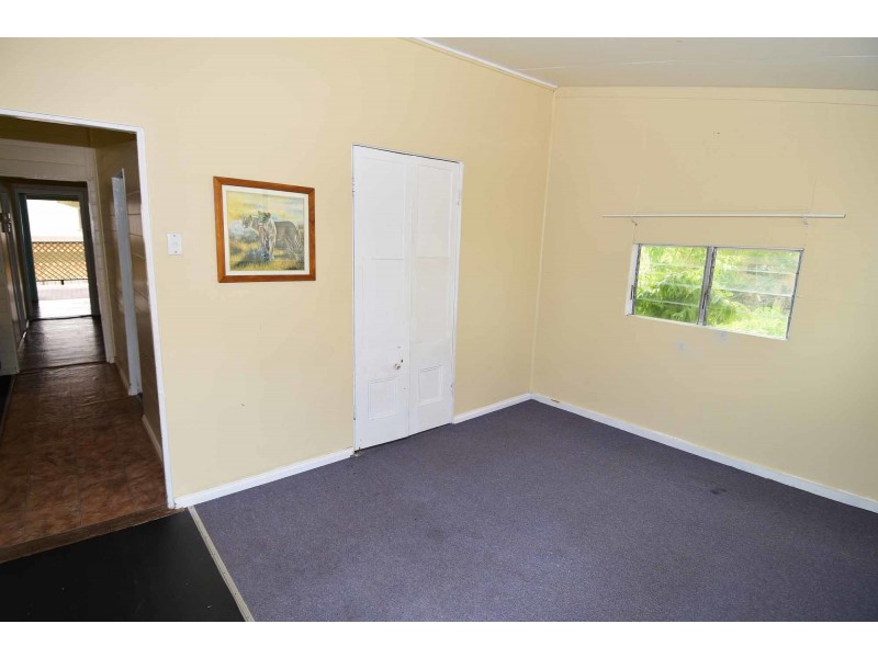 35 High Street, Charters Towers QLD 4820