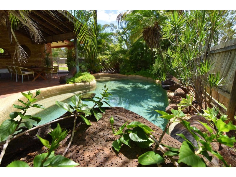 11 Mahoney Street, Charters Towers QLD 4820