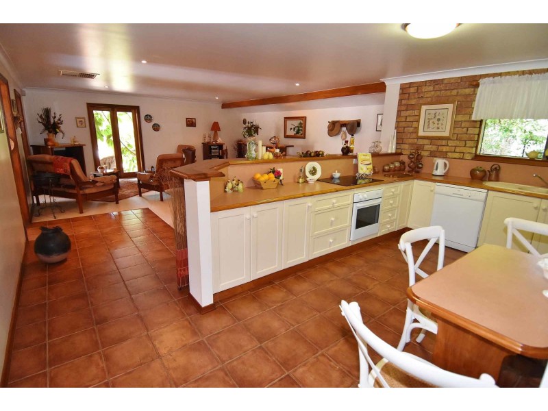 11 Mahoney Street, Charters Towers QLD 4820