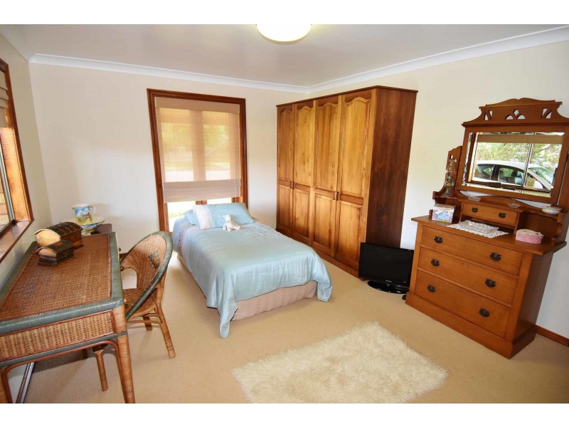 11 Mahoney Street, Charters Towers QLD 4820