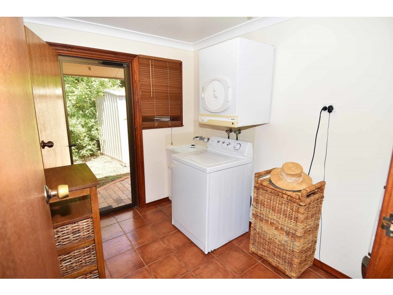 11 Mahoney Street, Charters Towers QLD 4820