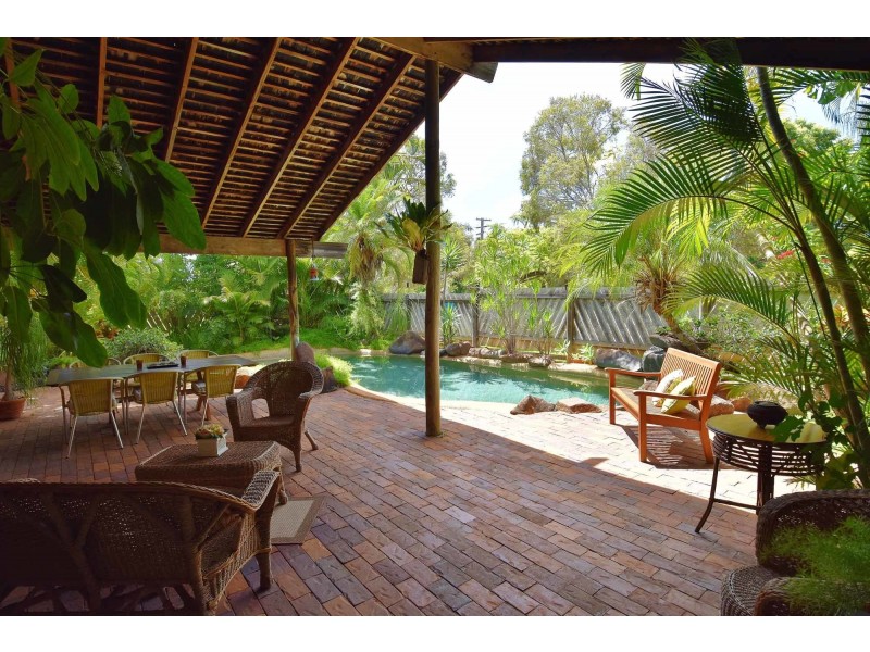 11 Mahoney Street, Charters Towers QLD 4820