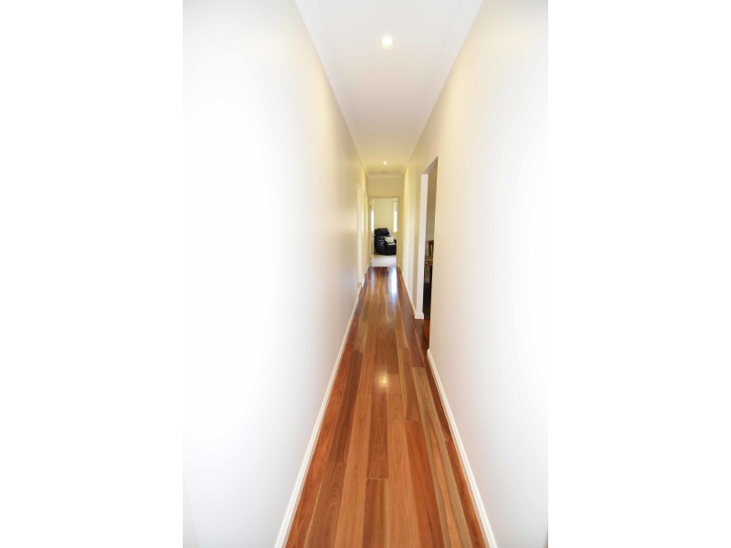 45 Axford Road, Toll QLD 4820
