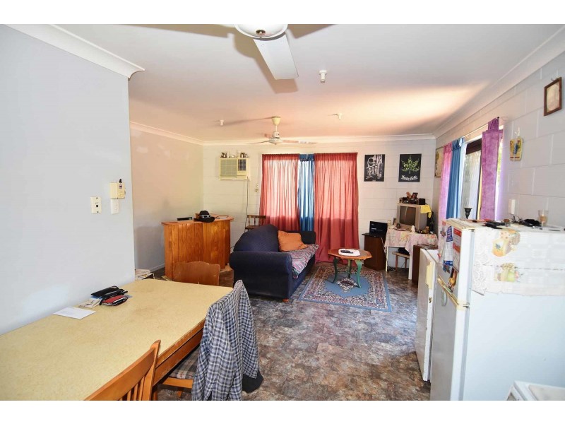 83 Mary Street, Charters Towers QLD 4820