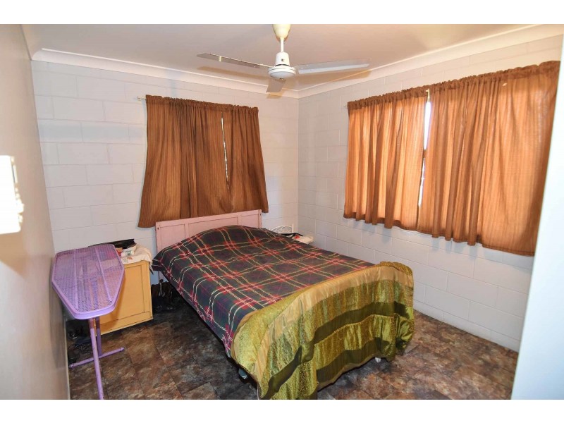 83 Mary Street, Charters Towers QLD 4820