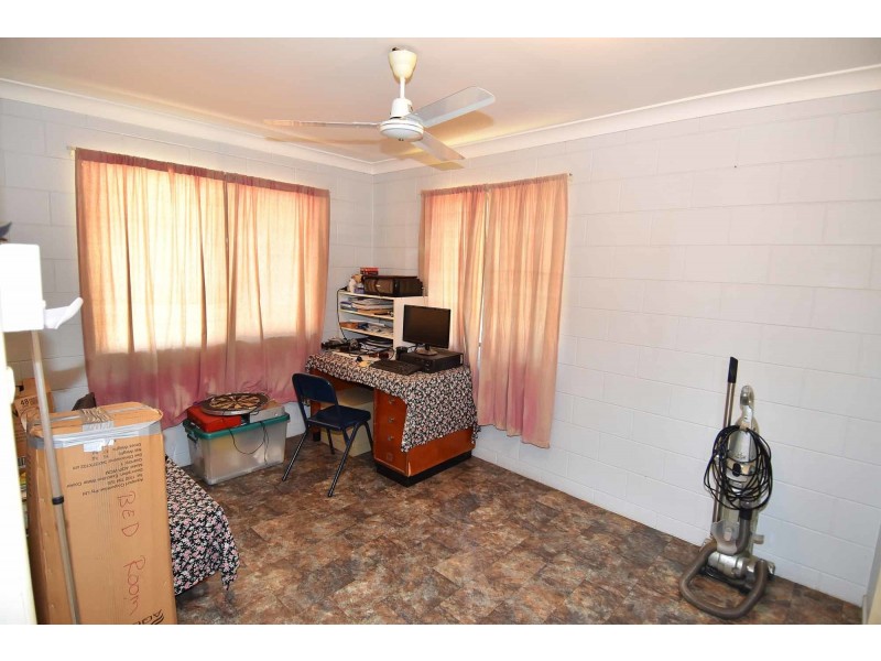 83 Mary Street, Charters Towers QLD 4820