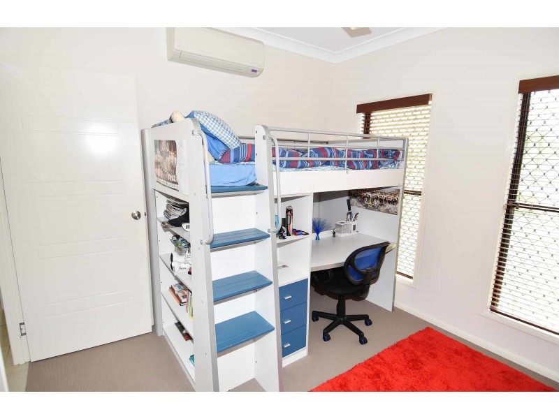 35 Estate Avenue, Toll QLD 4820